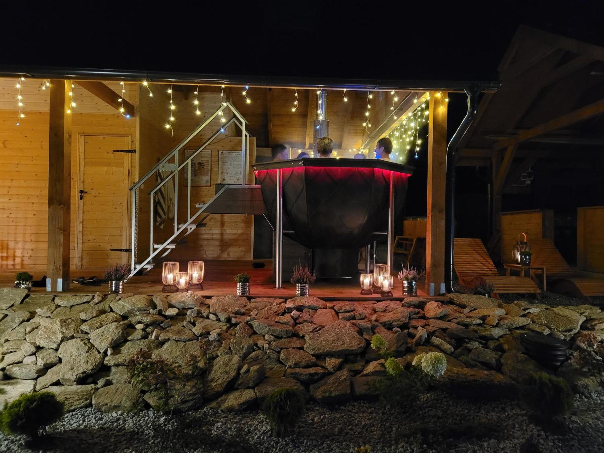 Osada Orlica Klimatyczne Domki Z Widokiem Na Gory I Termalnym Spa Sauna Jacuzzi 4 Km Od Zieleniec Ski Arena Lasowka Exterior photo